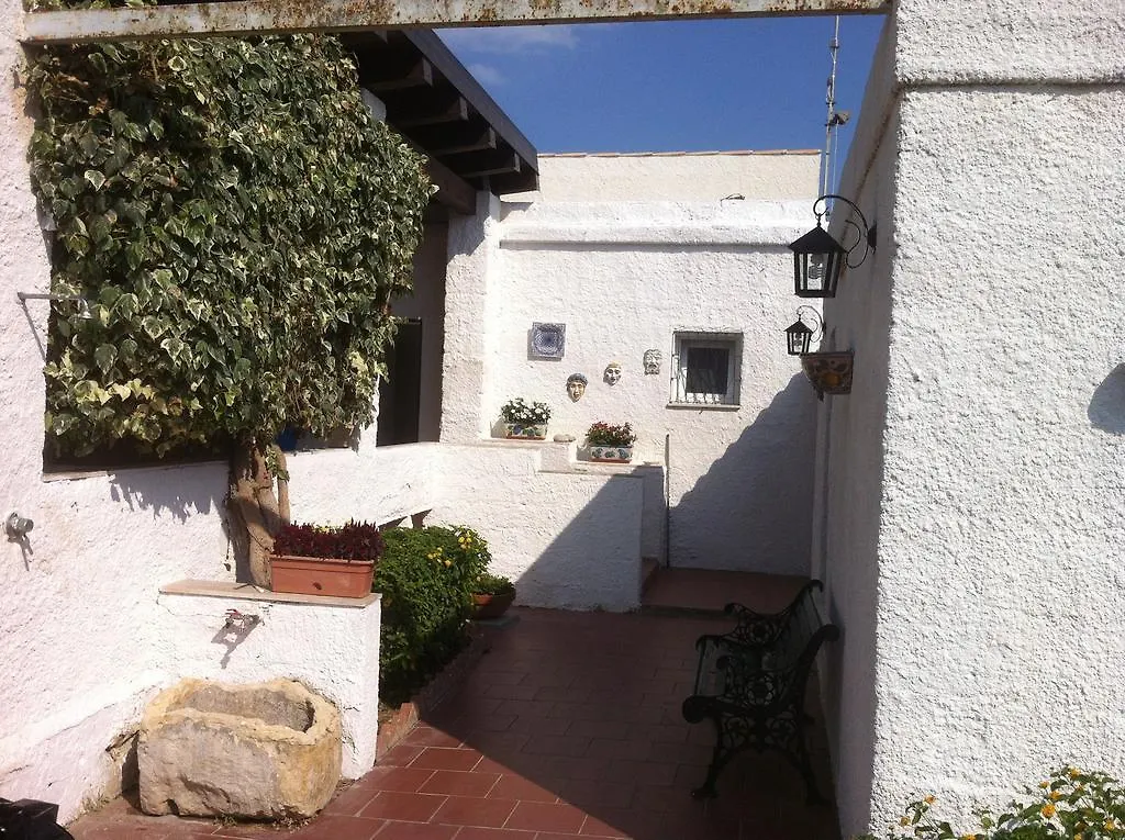 Holiday home Casa Dei Limoni Villa Lido di Noto Italy